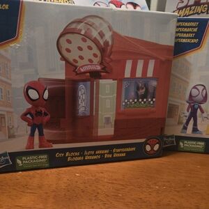 Hasbro Spider-Man City Blocks Playset - Red